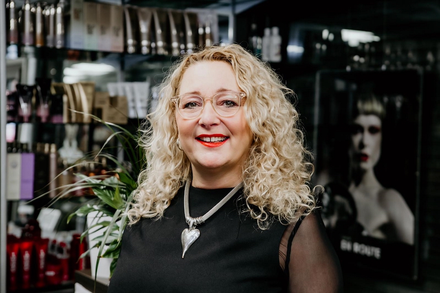Melanie Tudor at En Route salon