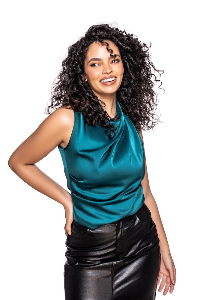 JOICO Curls Like Us Model Raven Consumer