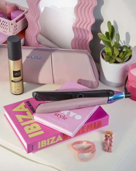 The Futurescape campaign from ghd Professional for the new collection of colourful hair tools is almost surreal. Welcome to digitopia, says the brand, with the release of the new limited edition 'futurescape' collection.