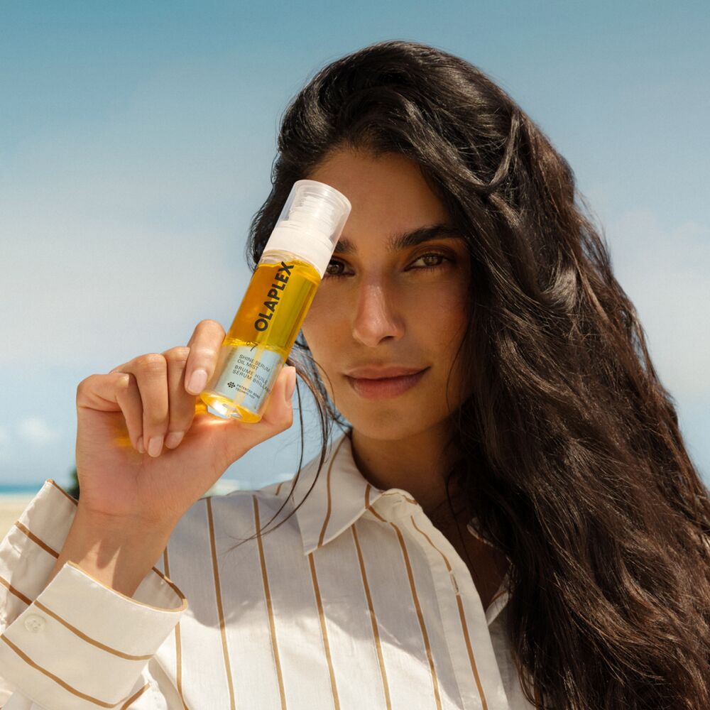 Featured image for “Meet Olaplex º7 Shine Serum Oil Mist”